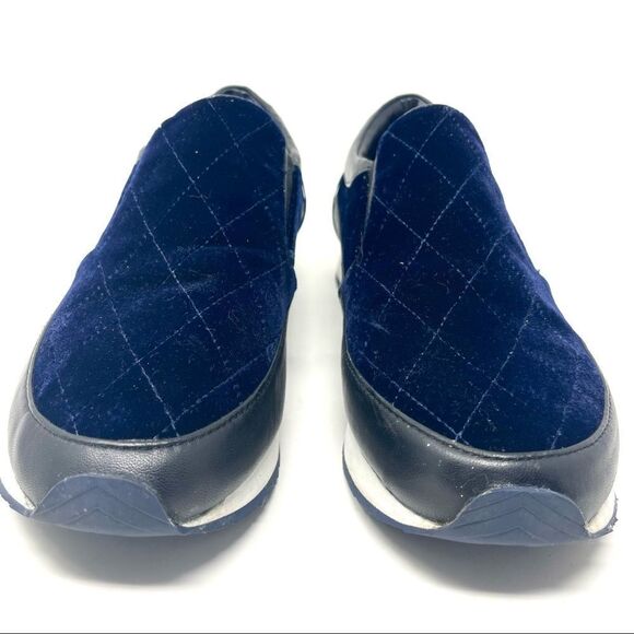 DONALD J. Pliner Ronie Navy Velvet Diamond Quilt Slip-On Sneakers Size 5.5 - Picture 3 of 11